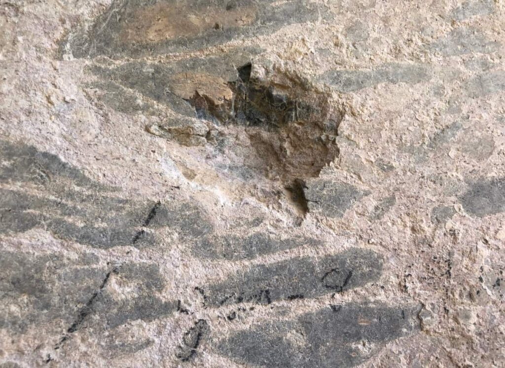 salt river canyon cave site